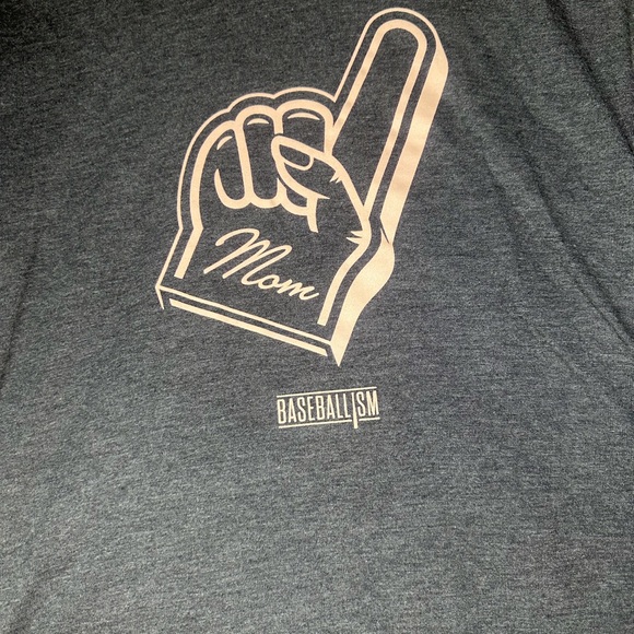 Baseballism Number One Mom | T-Shirt in Charcoal Gray - Picture 4 of 5